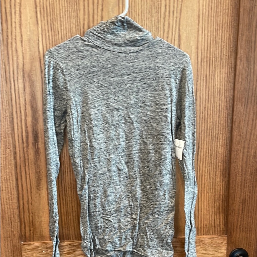 Gap: Gray Turtleneck Long Sleeve Top